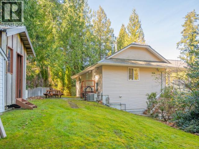 5900 WADDINGTON AVE, Powell River