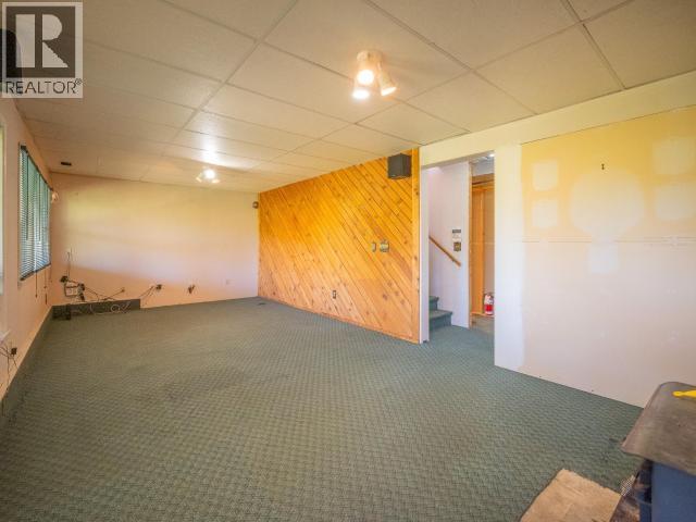 5900 WADDINGTON AVE, Powell River