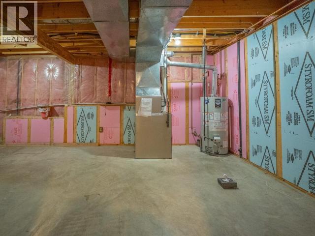 5900 WADDINGTON AVE, Powell River