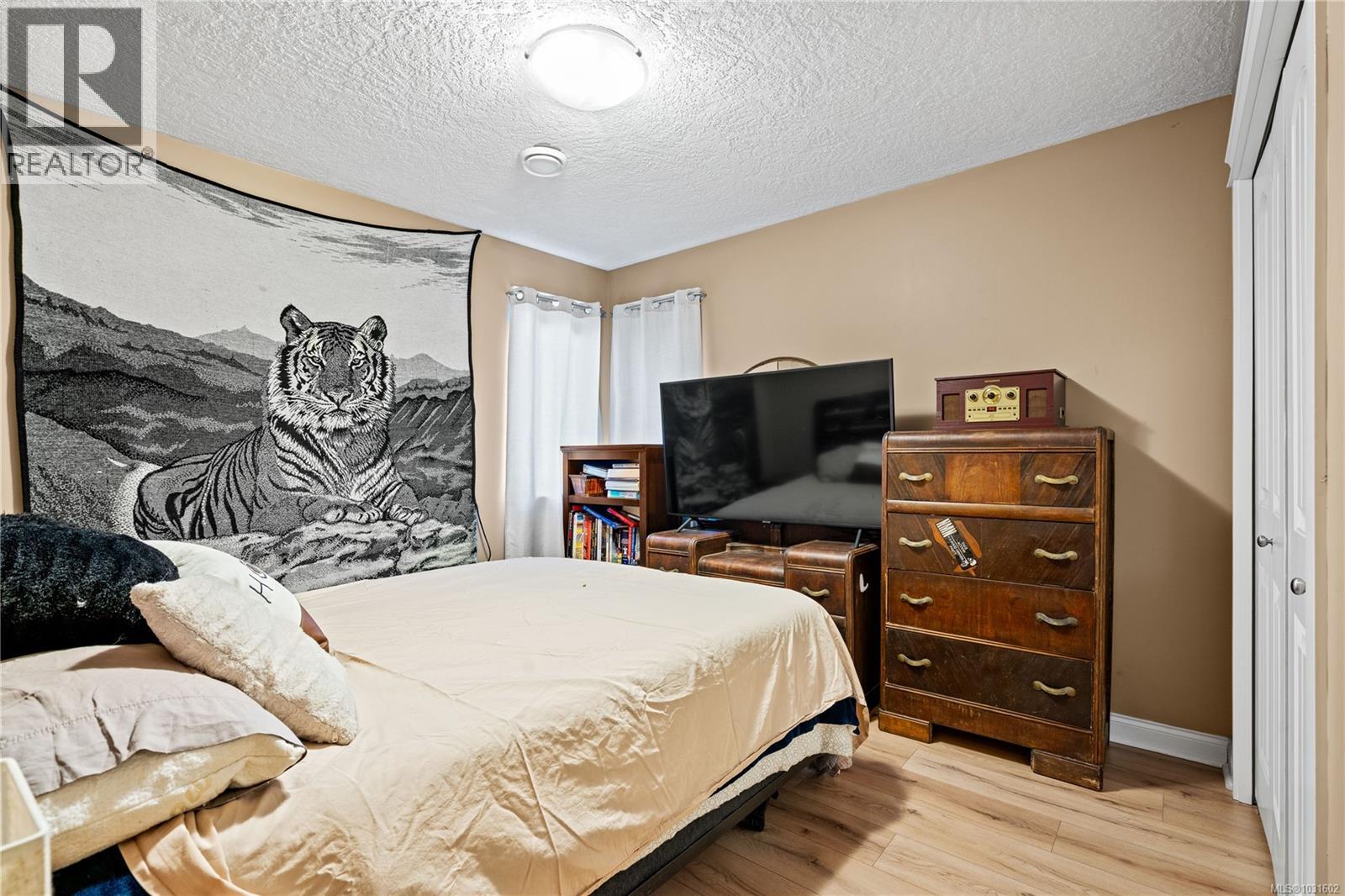 2798 LAKESHORE PL - 47