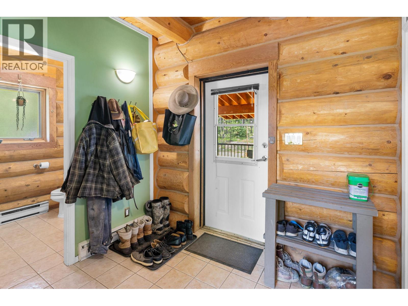 9360 Sunrise Place, Idabel Lake