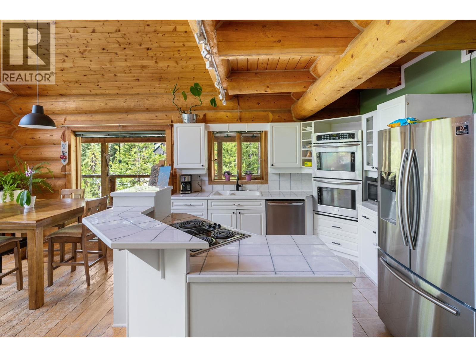 9360 Sunrise Place, Idabel Lake