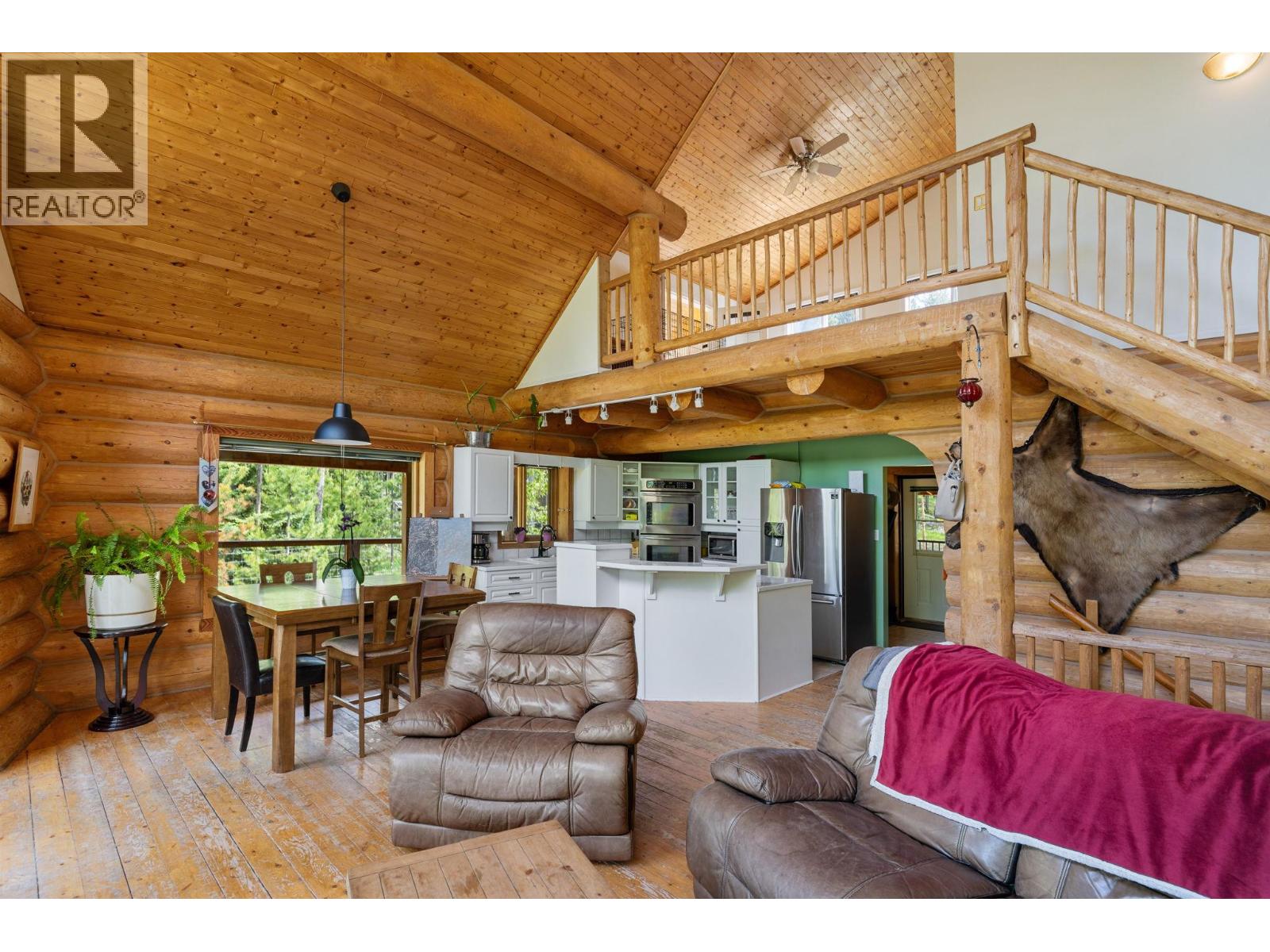 9360 Sunrise Place, Idabel Lake