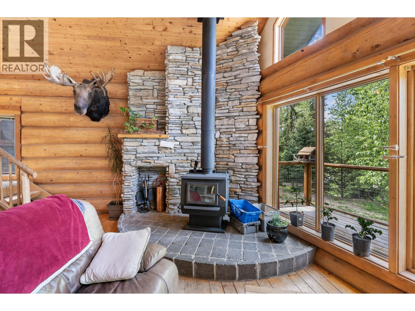 9360 Sunrise Place, Idabel Lake