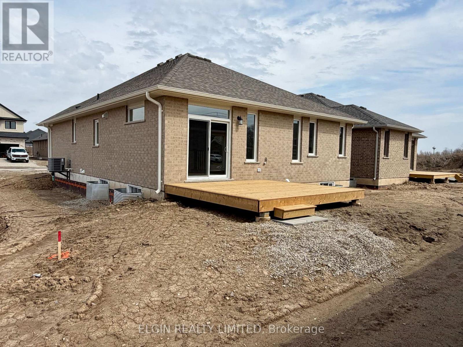 42202 MCBAIN LINE Property Photo