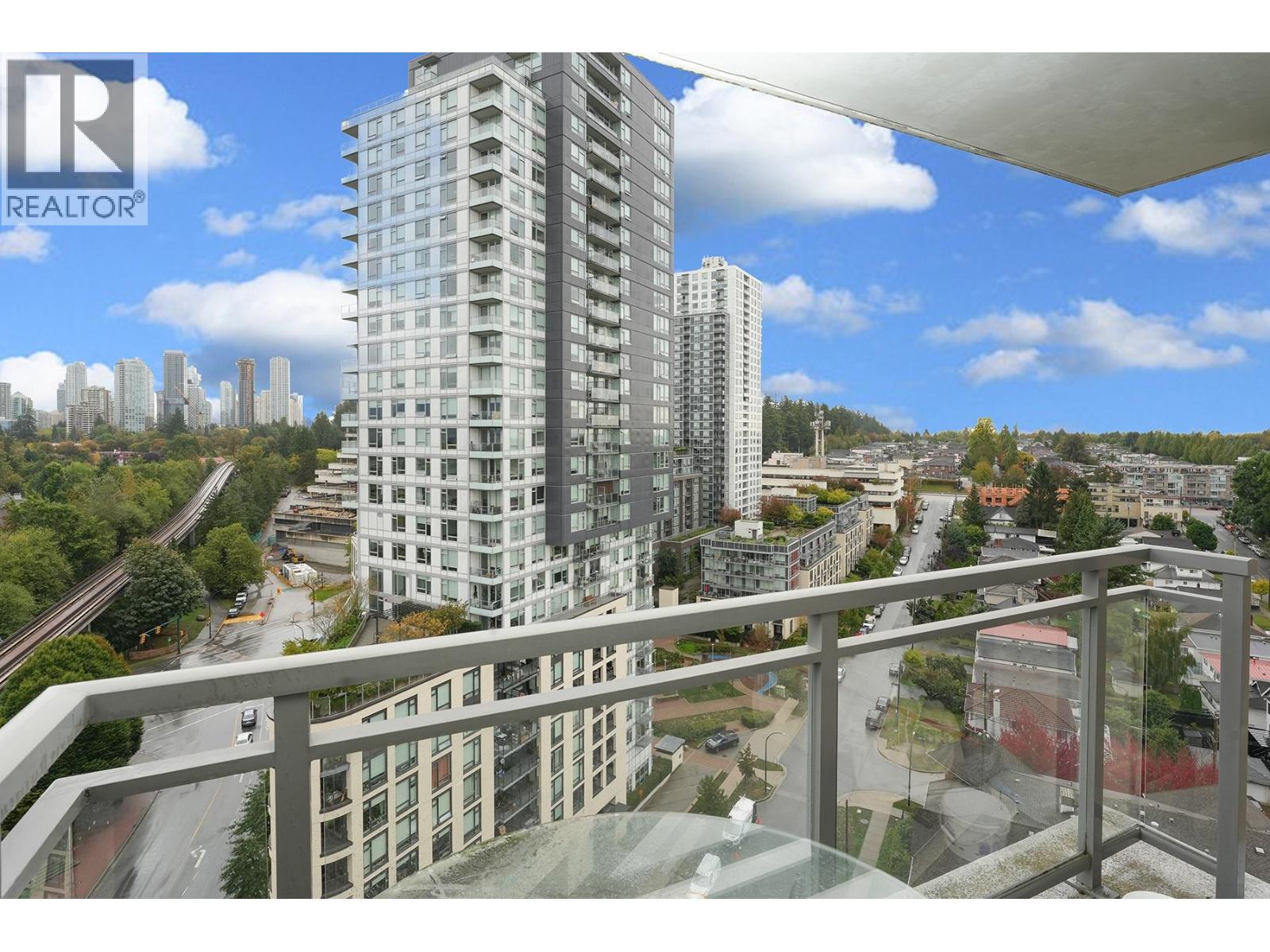 1808 3660 VANNESS AVENUE, Vancouver