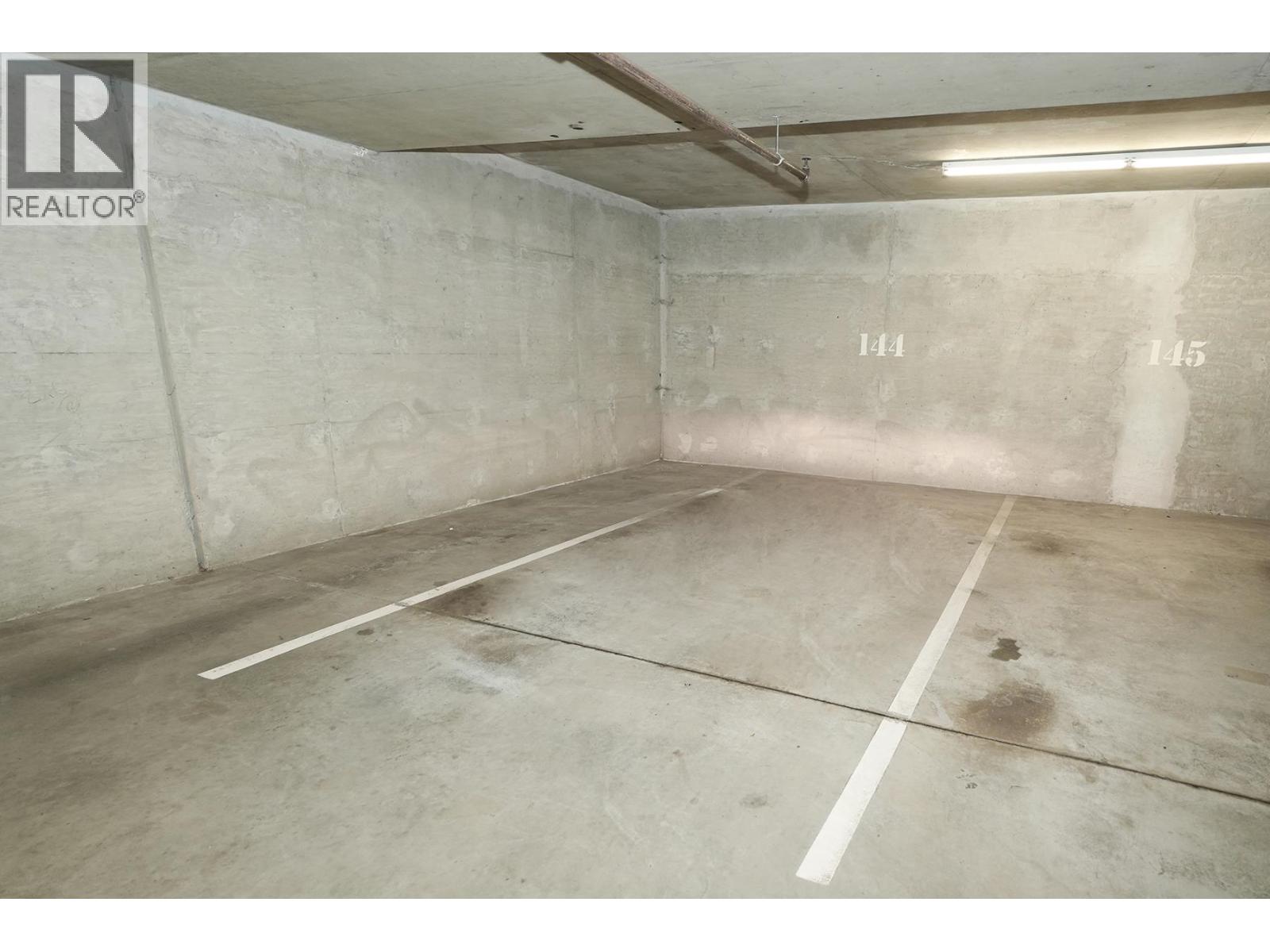 1808 3660 VANNESS AVENUE, Vancouver