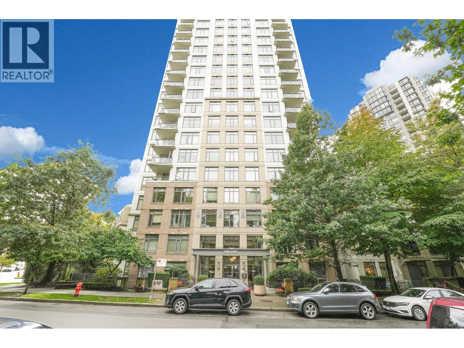 1808 3660 VANNESS AVENUE, Vancouver