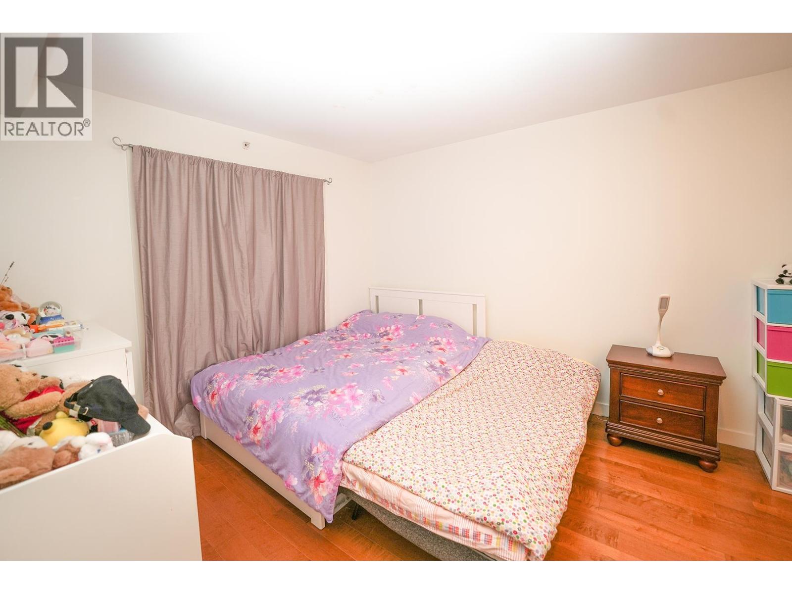 1808 3660 VANNESS AVENUE, Vancouver