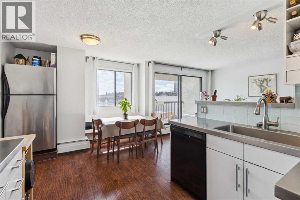 #605 523 15 Avenue SW - 15