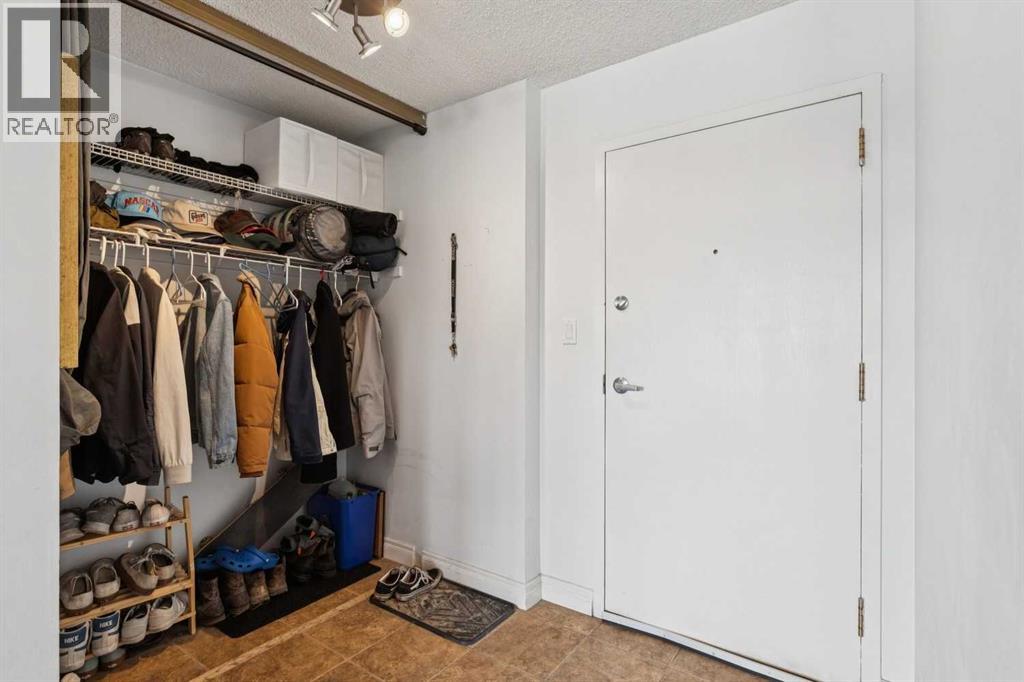 #605 523 15 Avenue SW - 3
