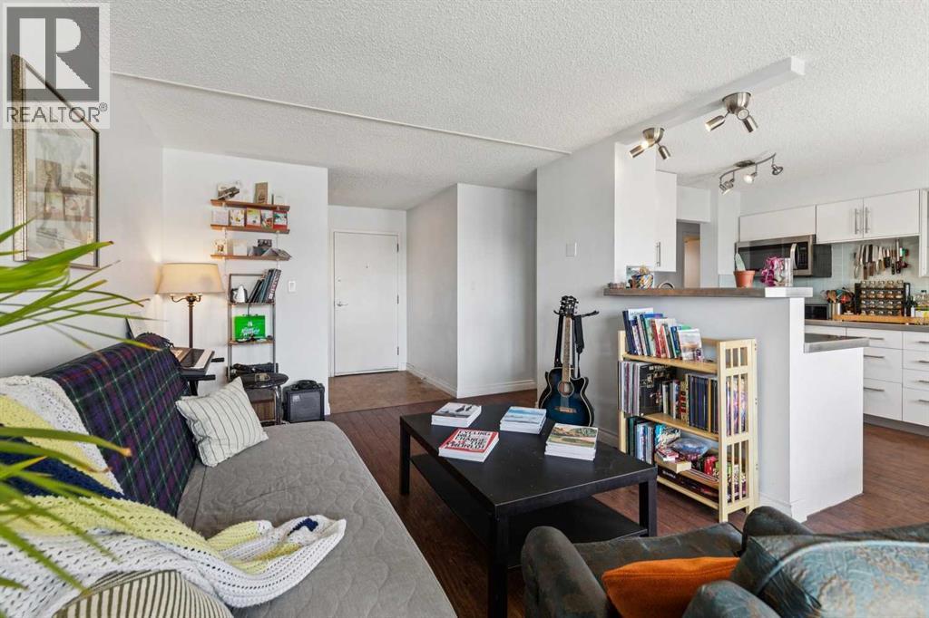 #605 523 15 Avenue SW - 8
