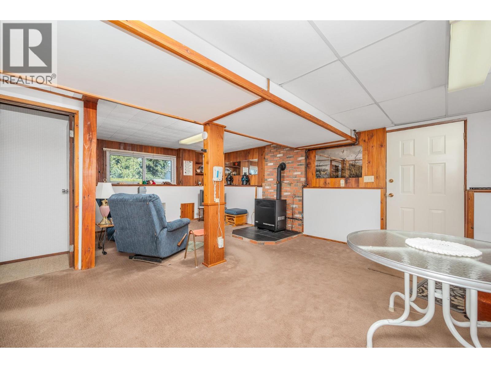 3415 Lockhart Drive, Spallumcheen