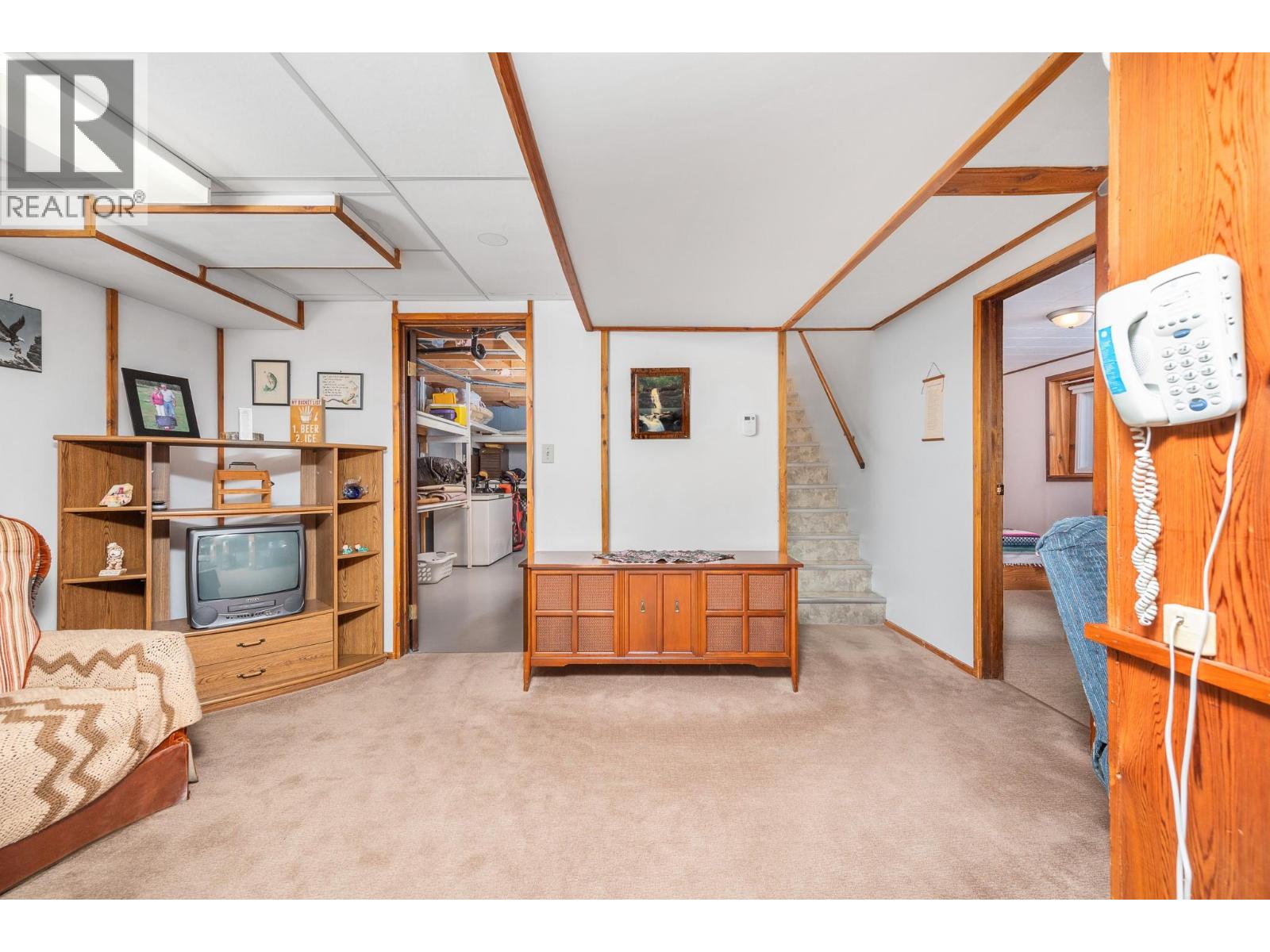 3415 Lockhart Drive, Spallumcheen