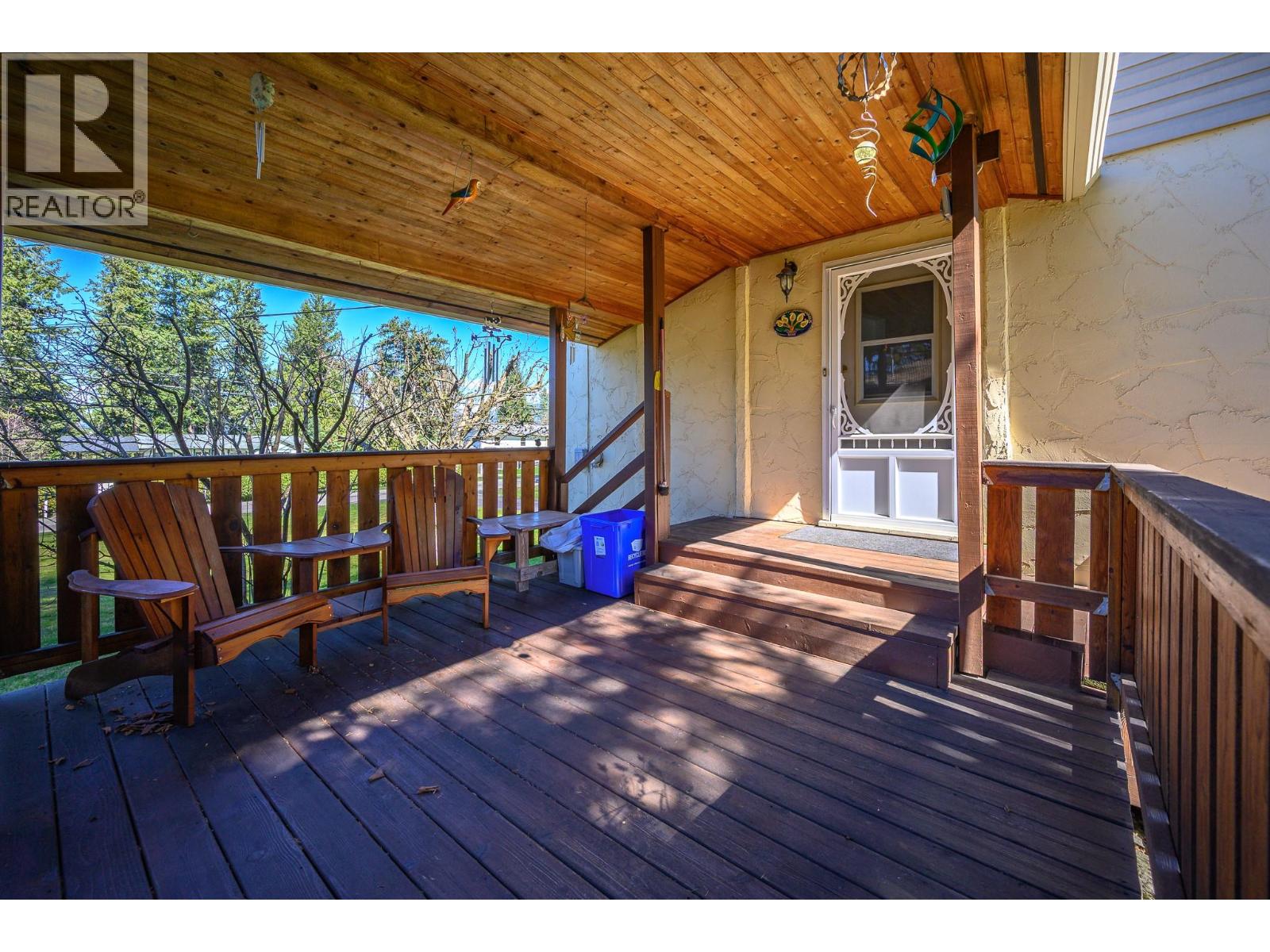 3415 Lockhart Drive, Spallumcheen