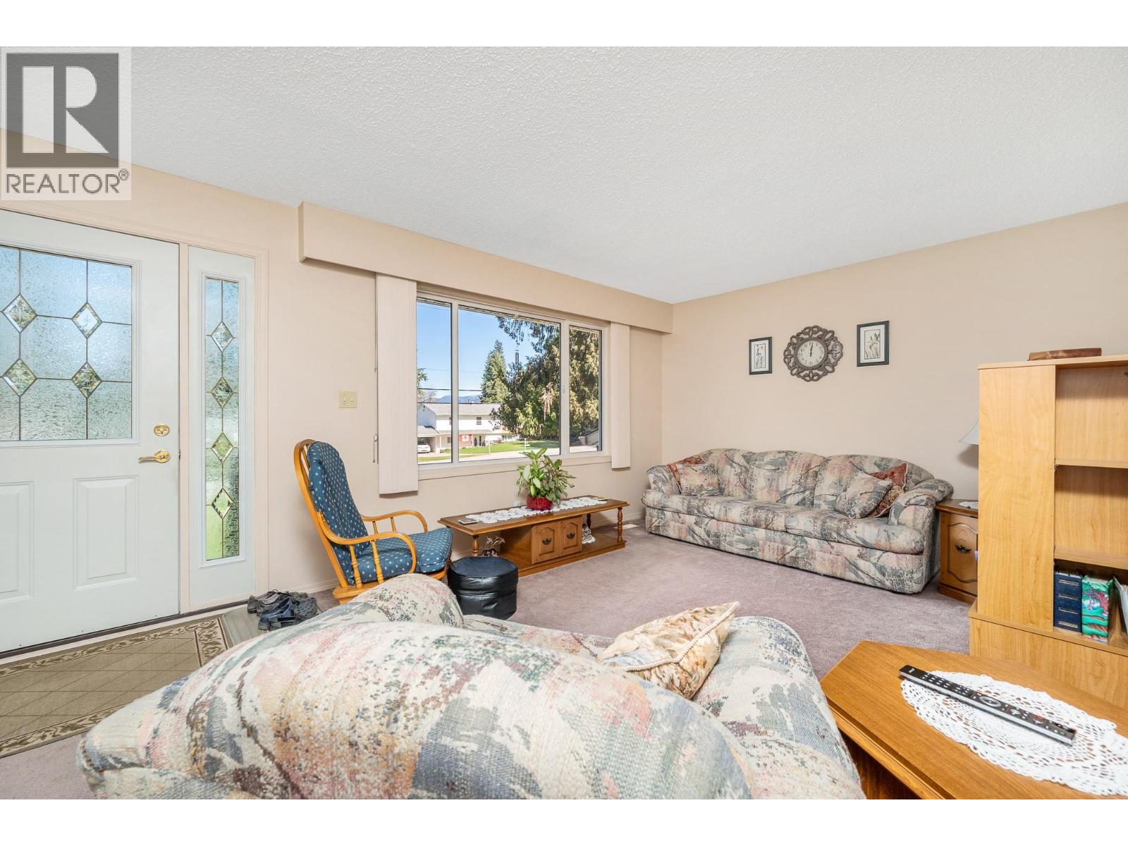 3415 Lockhart Drive, Spallumcheen