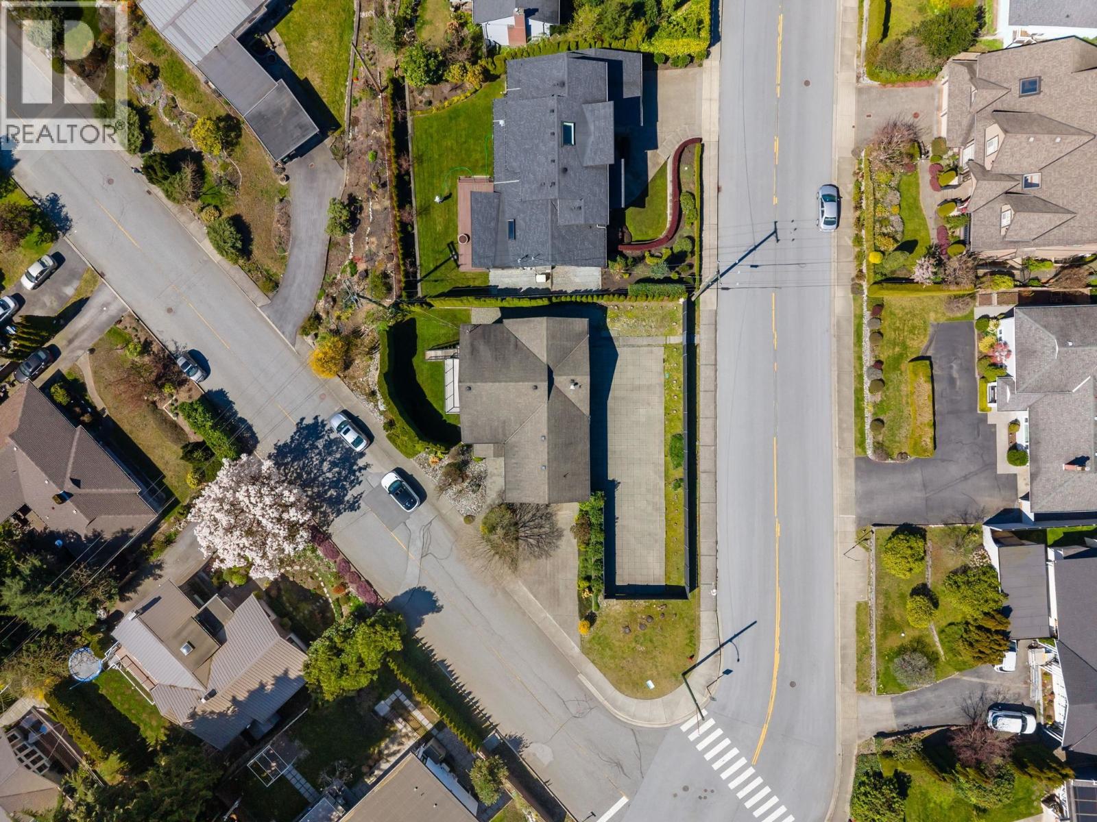 954 TUDOR AVENUE, North Vancouver