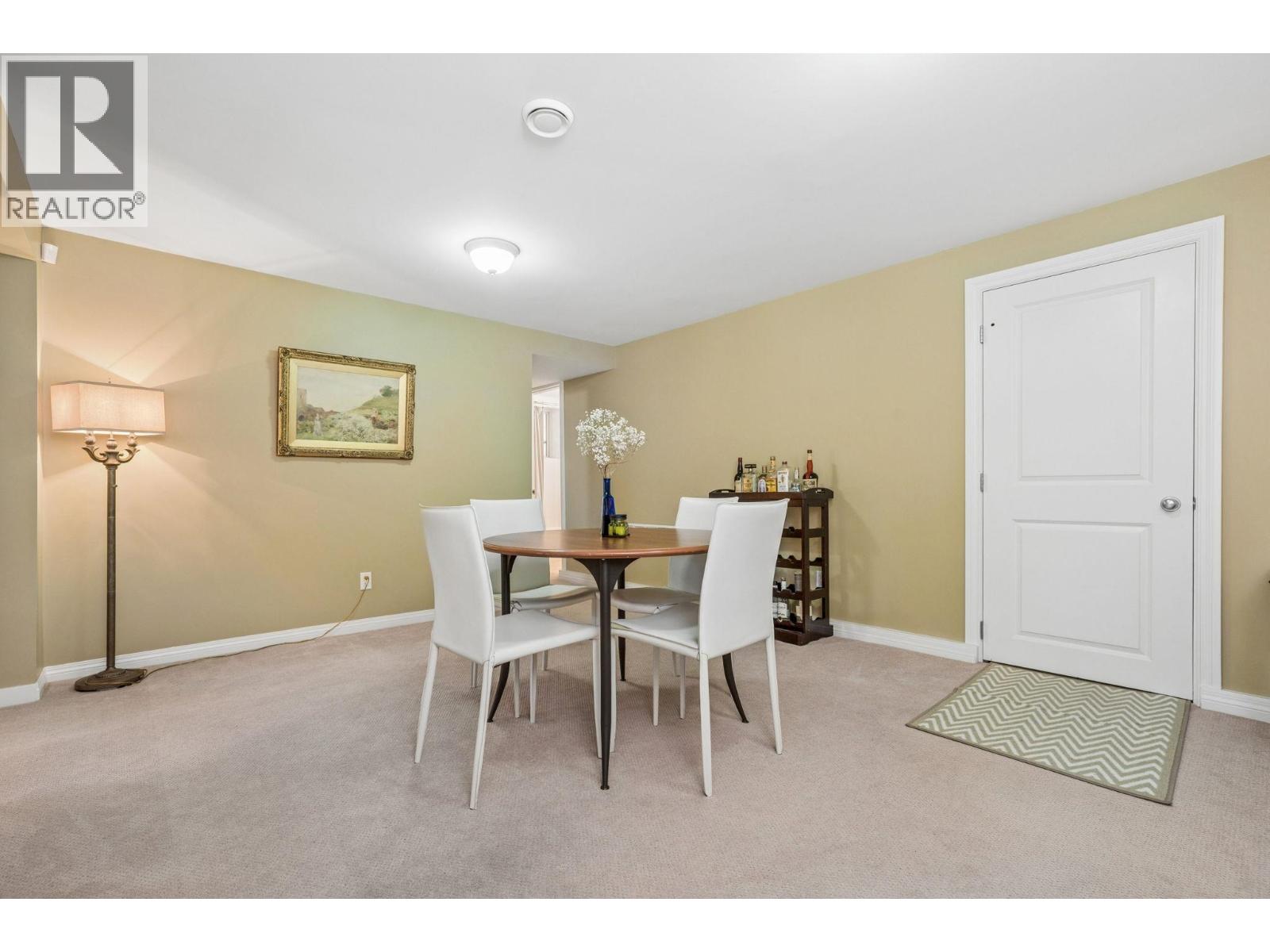 954 TUDOR AVENUE, North Vancouver