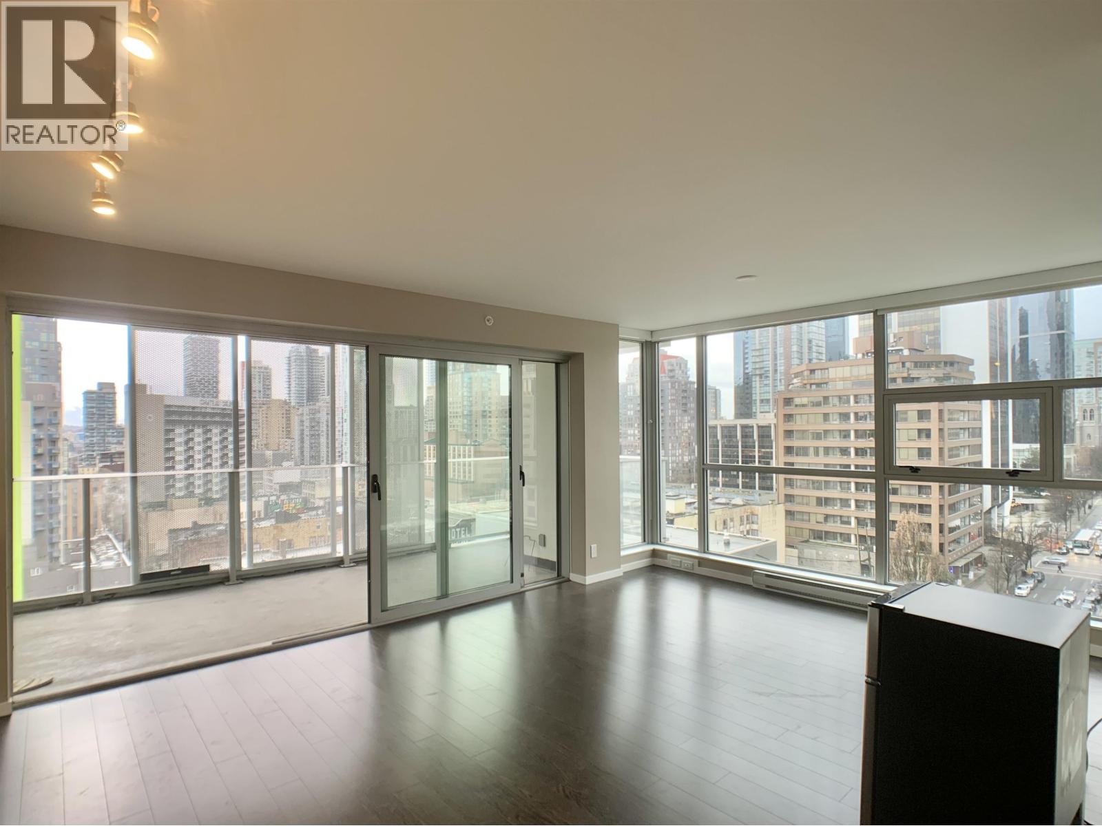 1607 999 SEYMOUR STREET, Vancouver