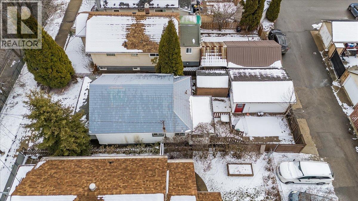 1522 THIRD AVENUE - 30