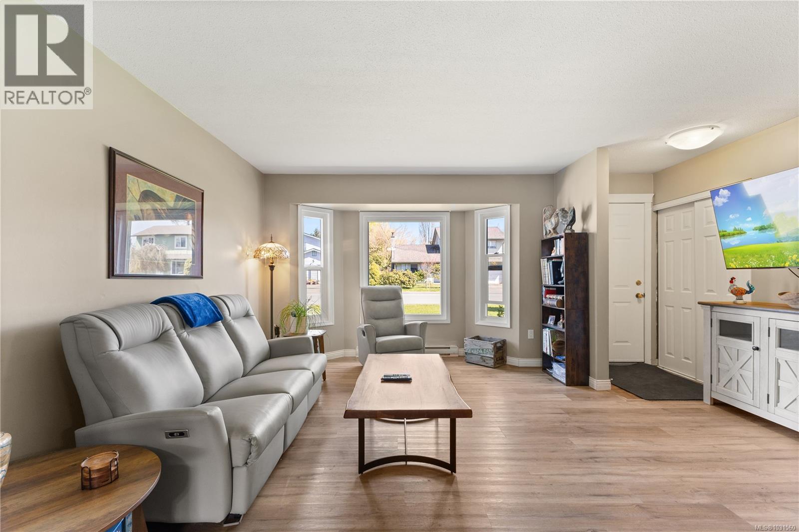 2391 Tull Ave - 9