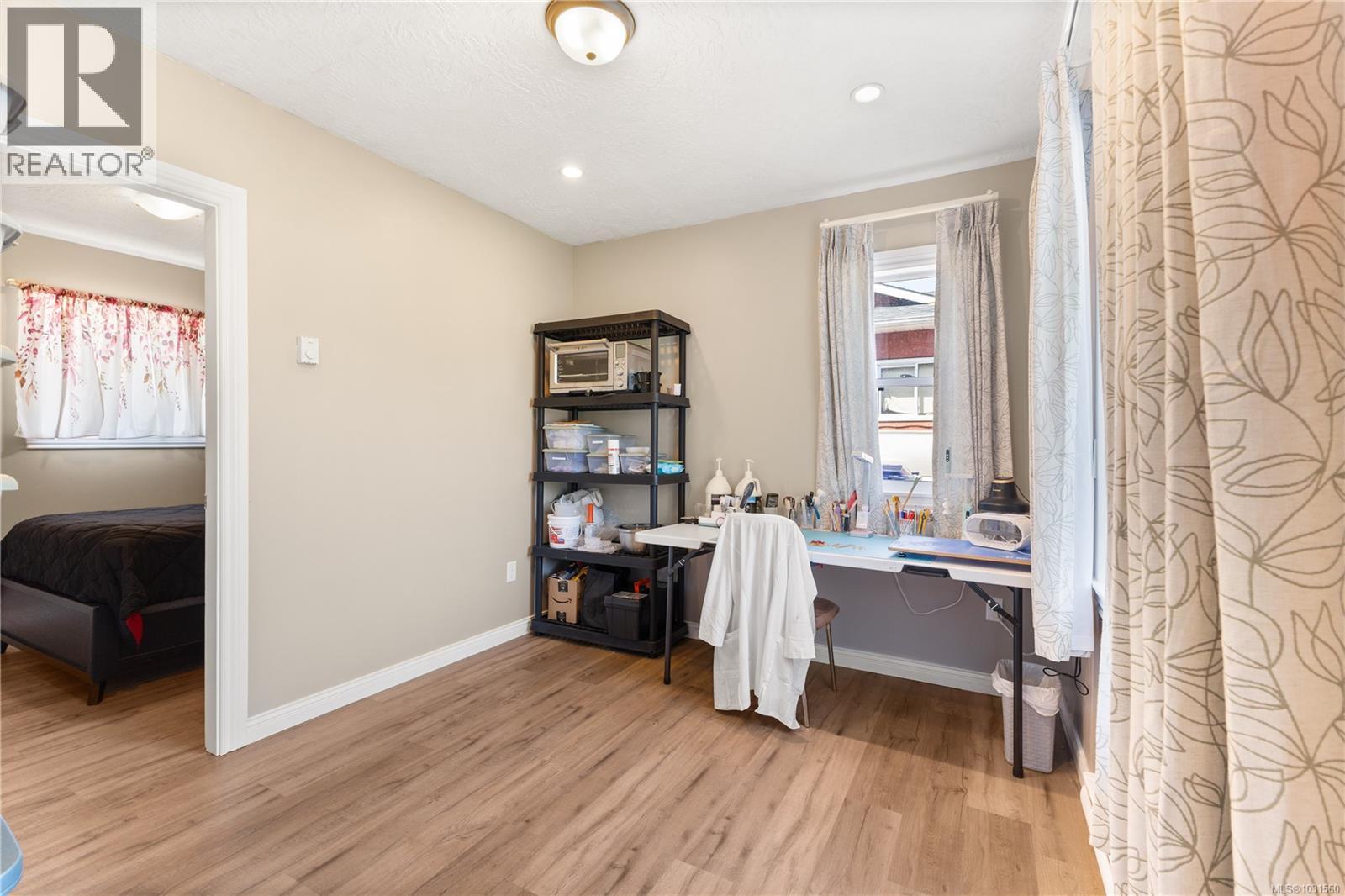 2391 Tull Ave - 18