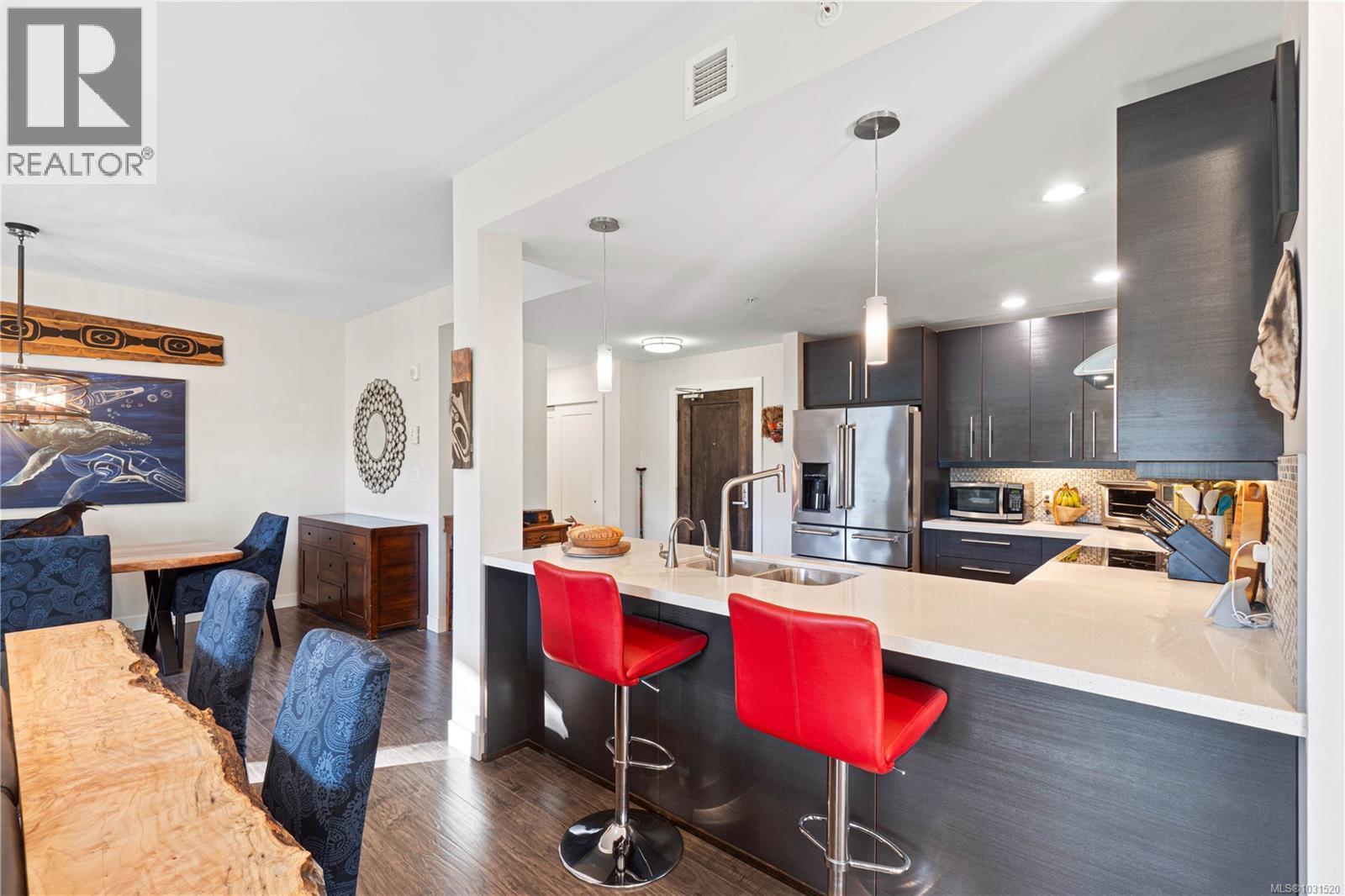 #203 439 College Rd - 10