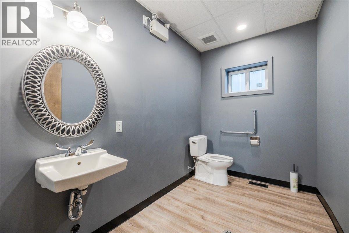 652 SPARWOOD Drive Unit# F, Sparwood