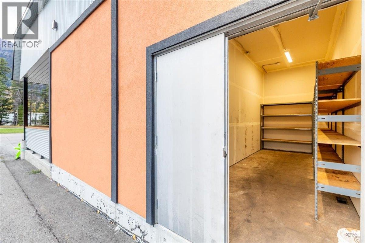 652 SPARWOOD Drive Unit# F, Sparwood