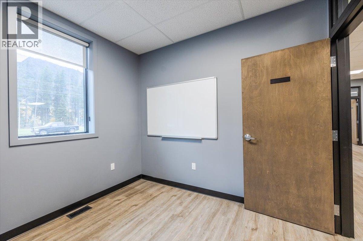 652 SPARWOOD Drive Unit# F, Sparwood