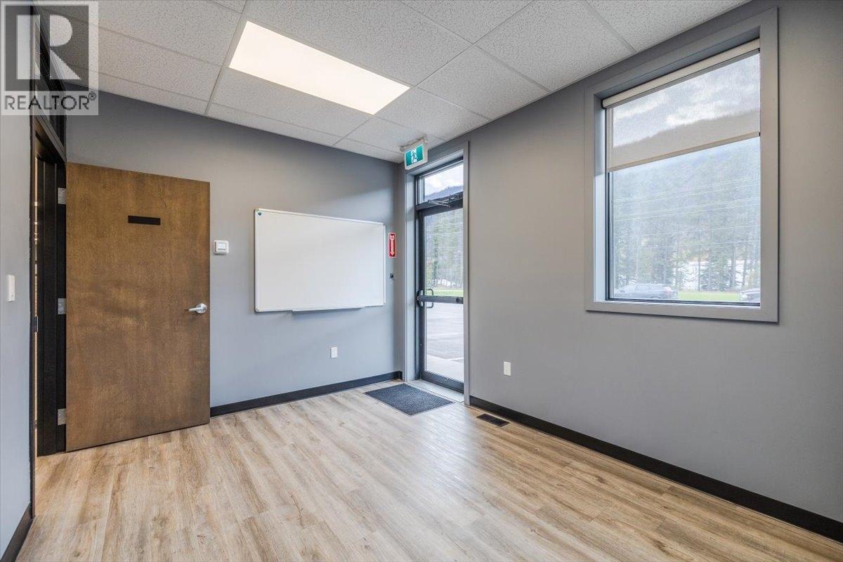 652 SPARWOOD Drive Unit# F, Sparwood