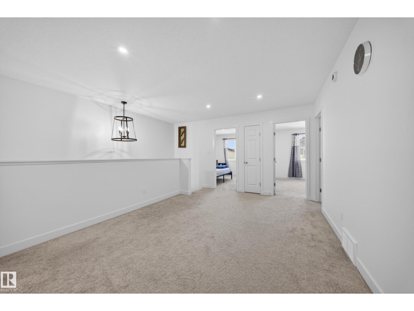 1684 12 ST NW - 32