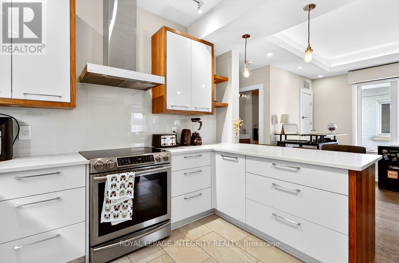 73 RENFREW AVENUE - 5