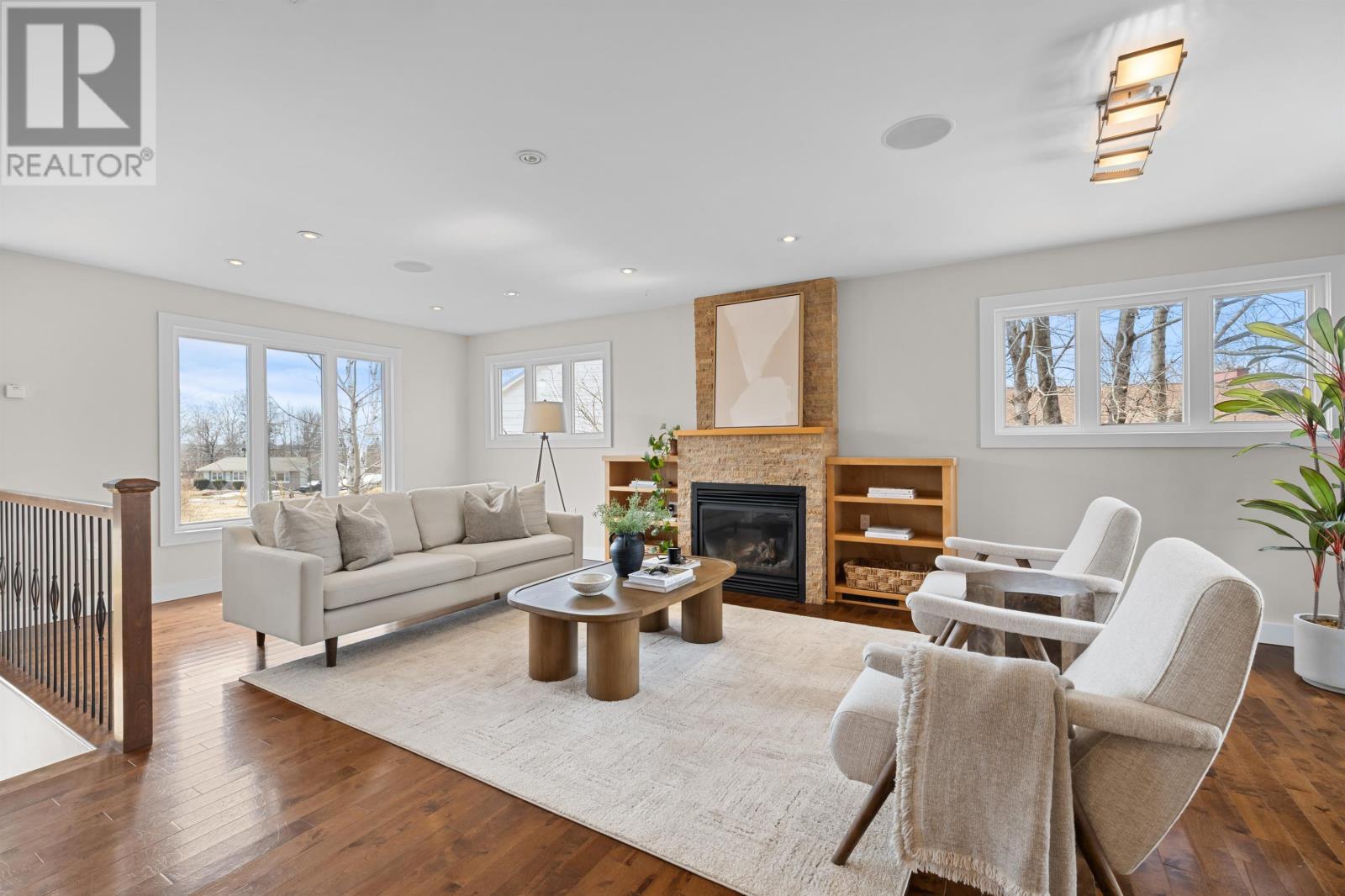 47 Admiral Street - 12