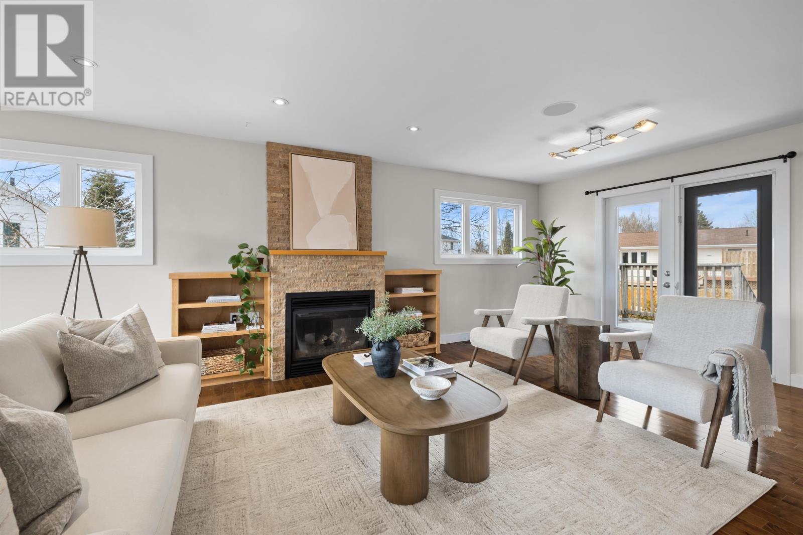 47 Admiral Street - 13