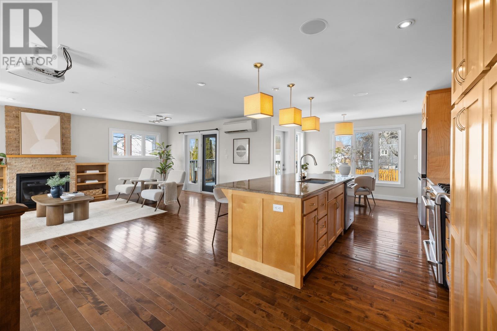 47 Admiral Street - 10