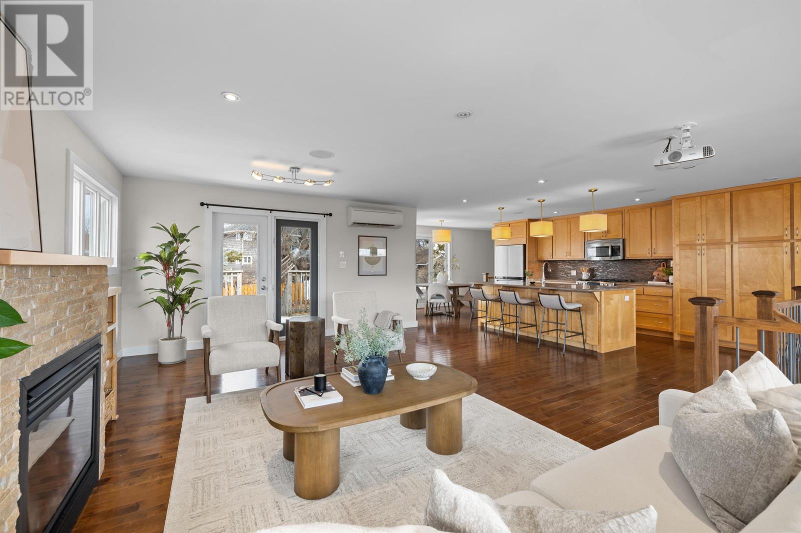 47 Admiral Street - 14