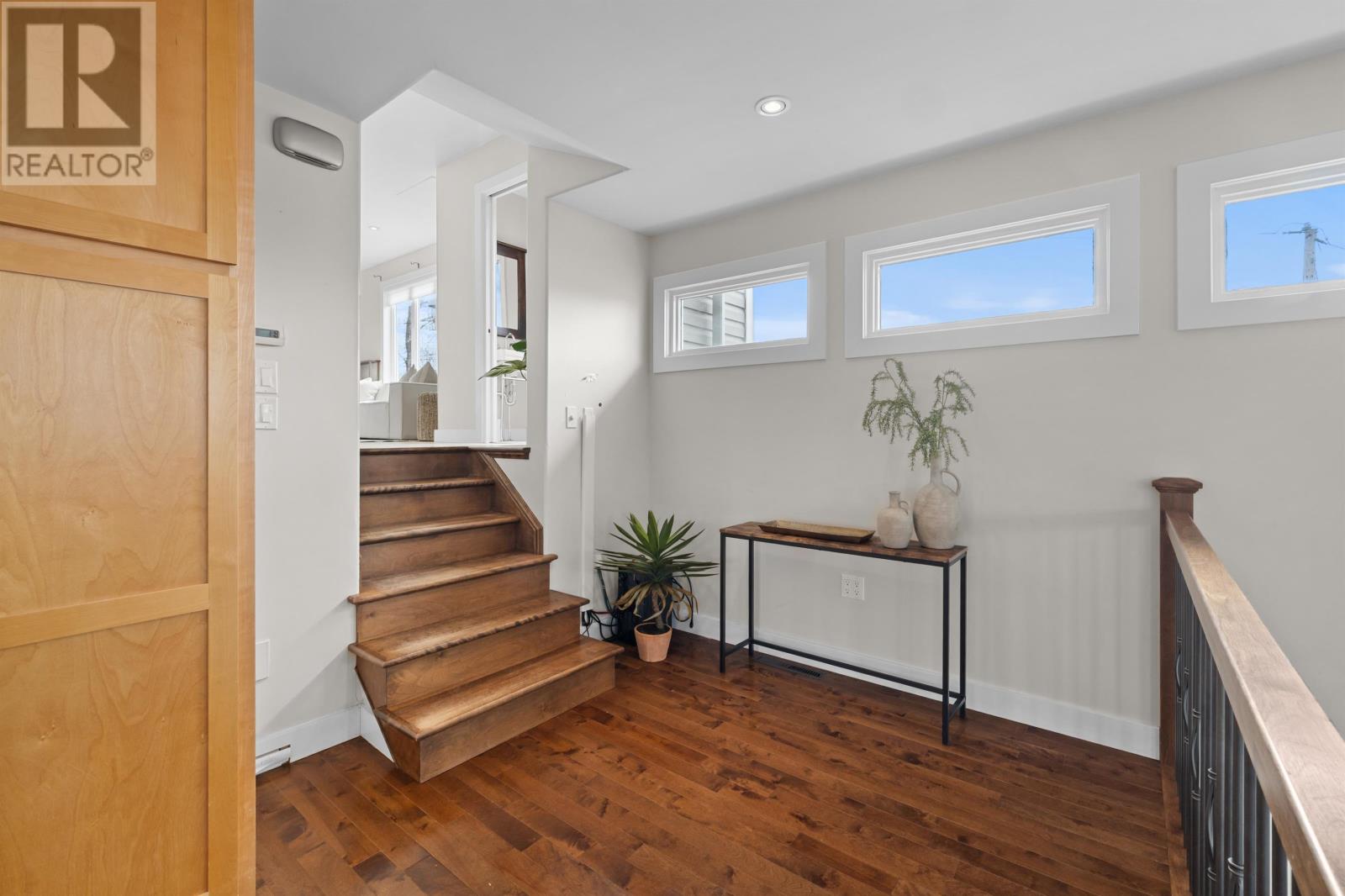 47 Admiral Street - 18