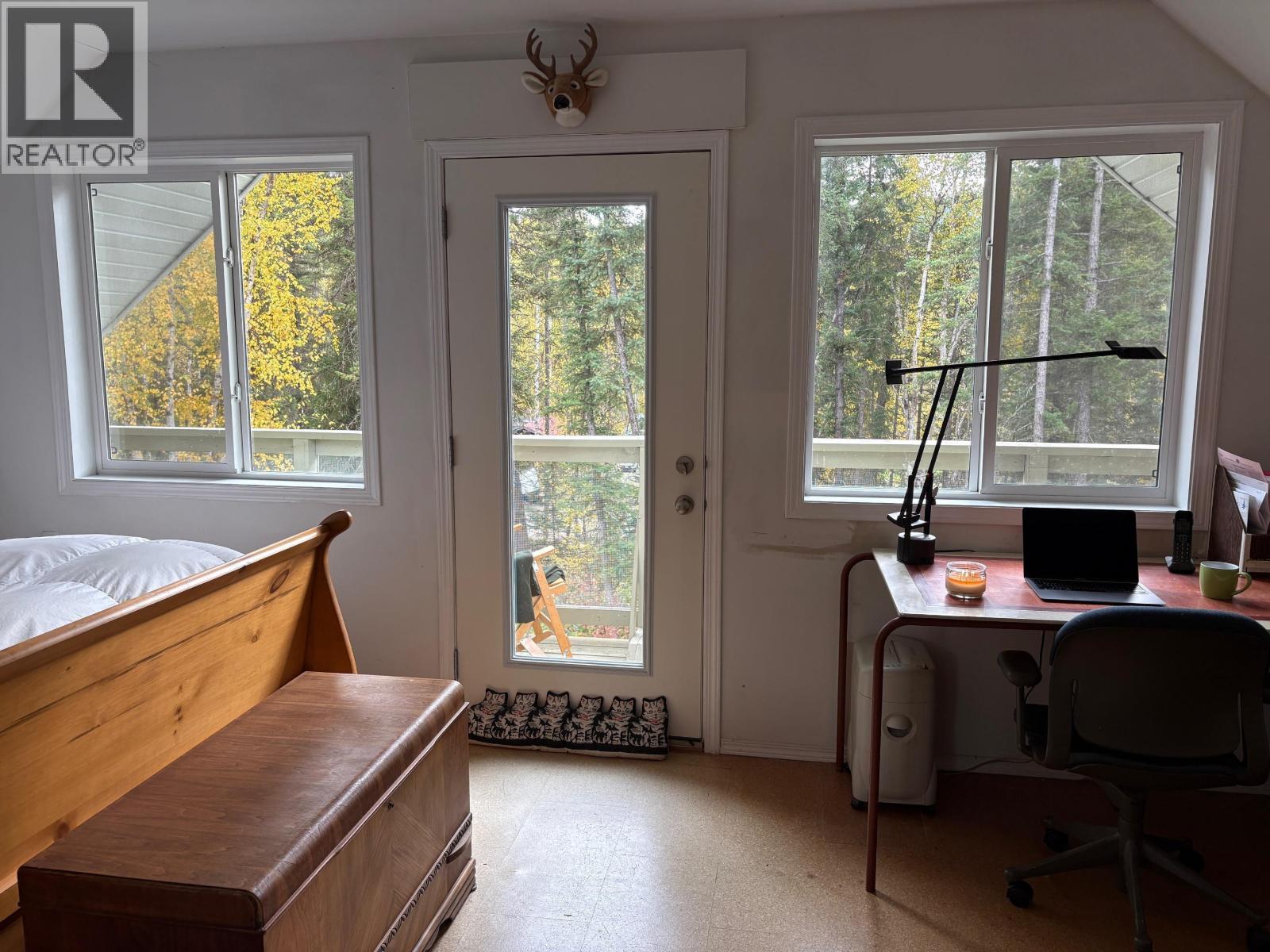 3557 CANDLE DRIVE - 32