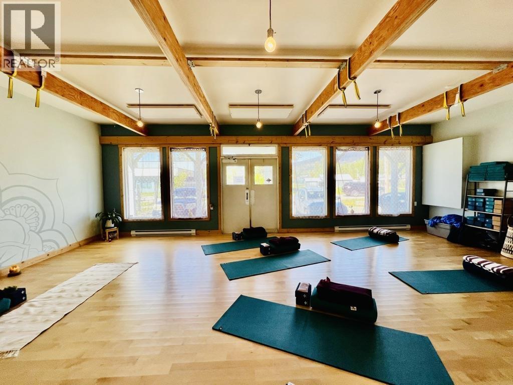 4358 11TH Avenue, New Hazelton