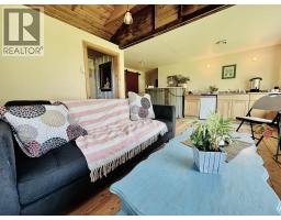 4358 11th Avenue, New Hazelton, BC V0J2J0 Photo 13