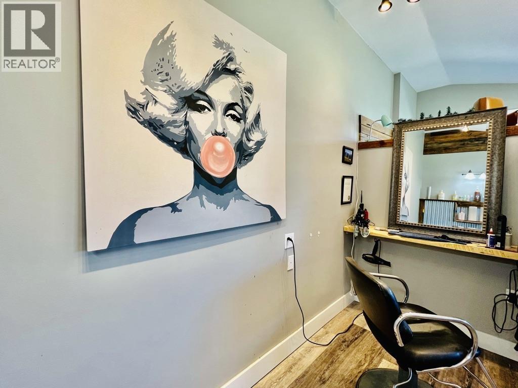 4358 11TH Avenue, New Hazelton