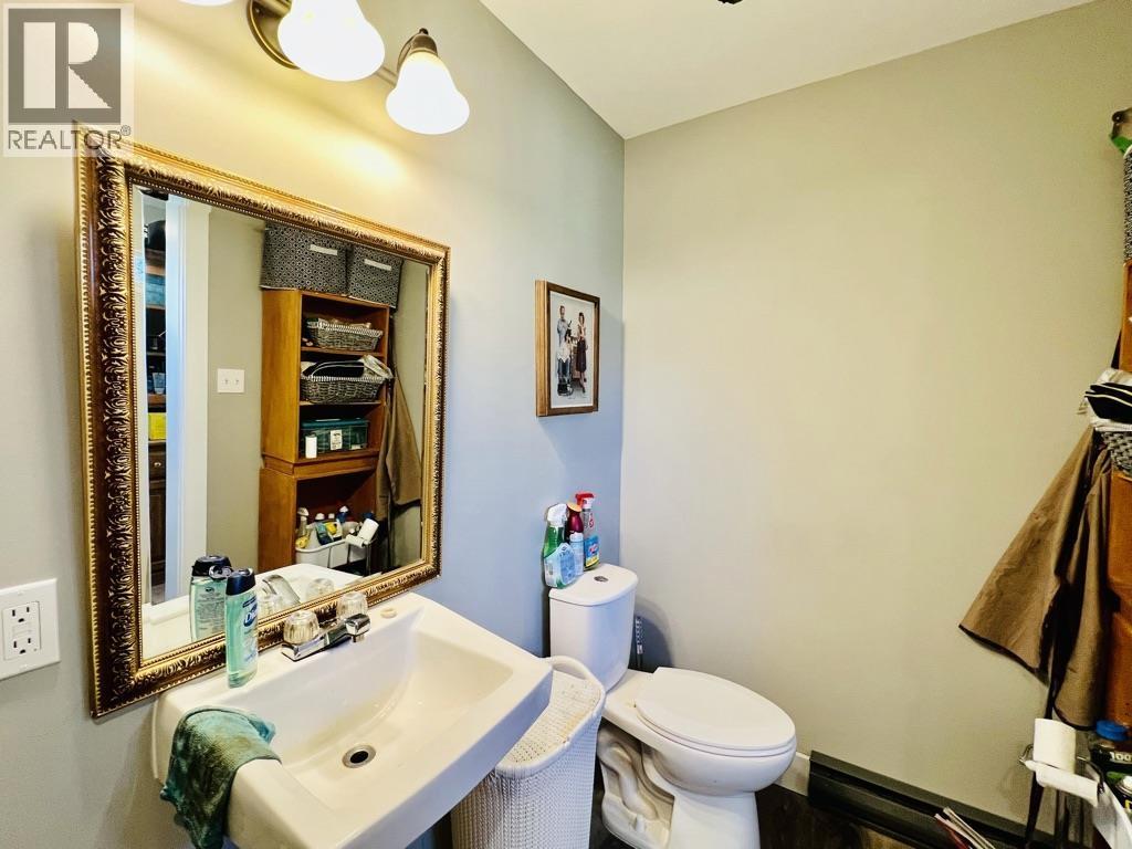 4358 11TH Avenue, New Hazelton