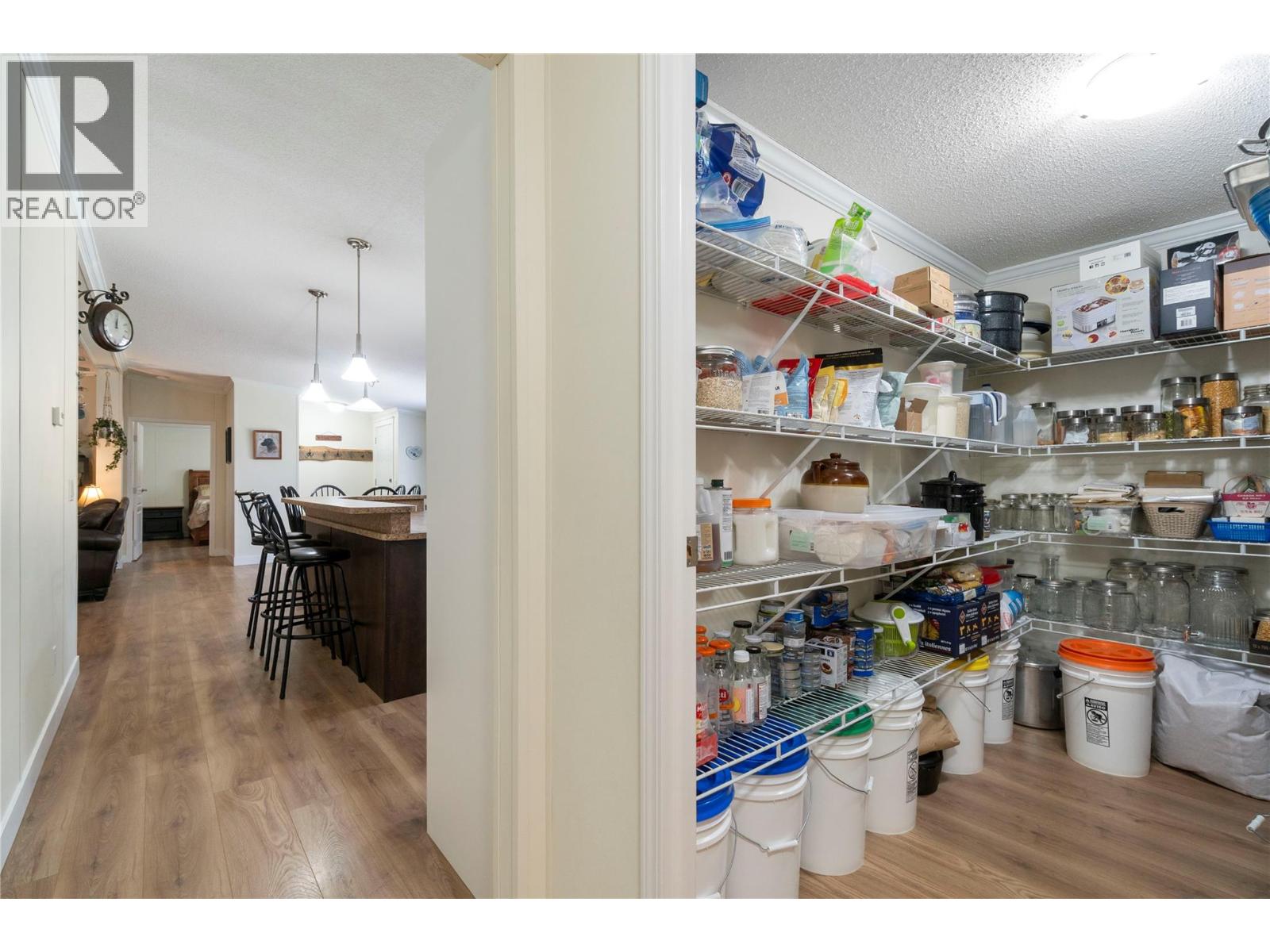 1284 NOTCH HILL ROAD - 27