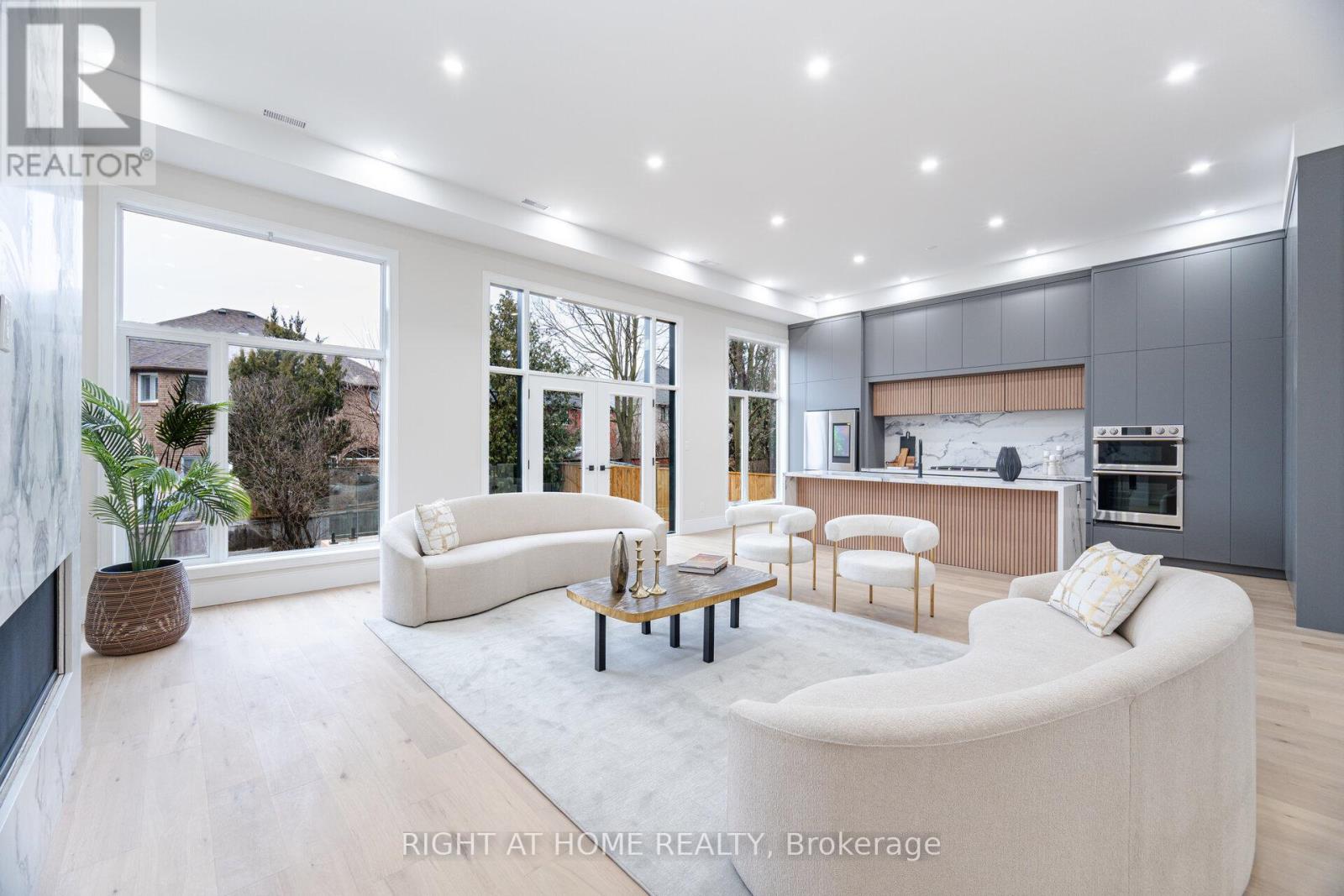 1950 ROSEBANK ROAD - 12