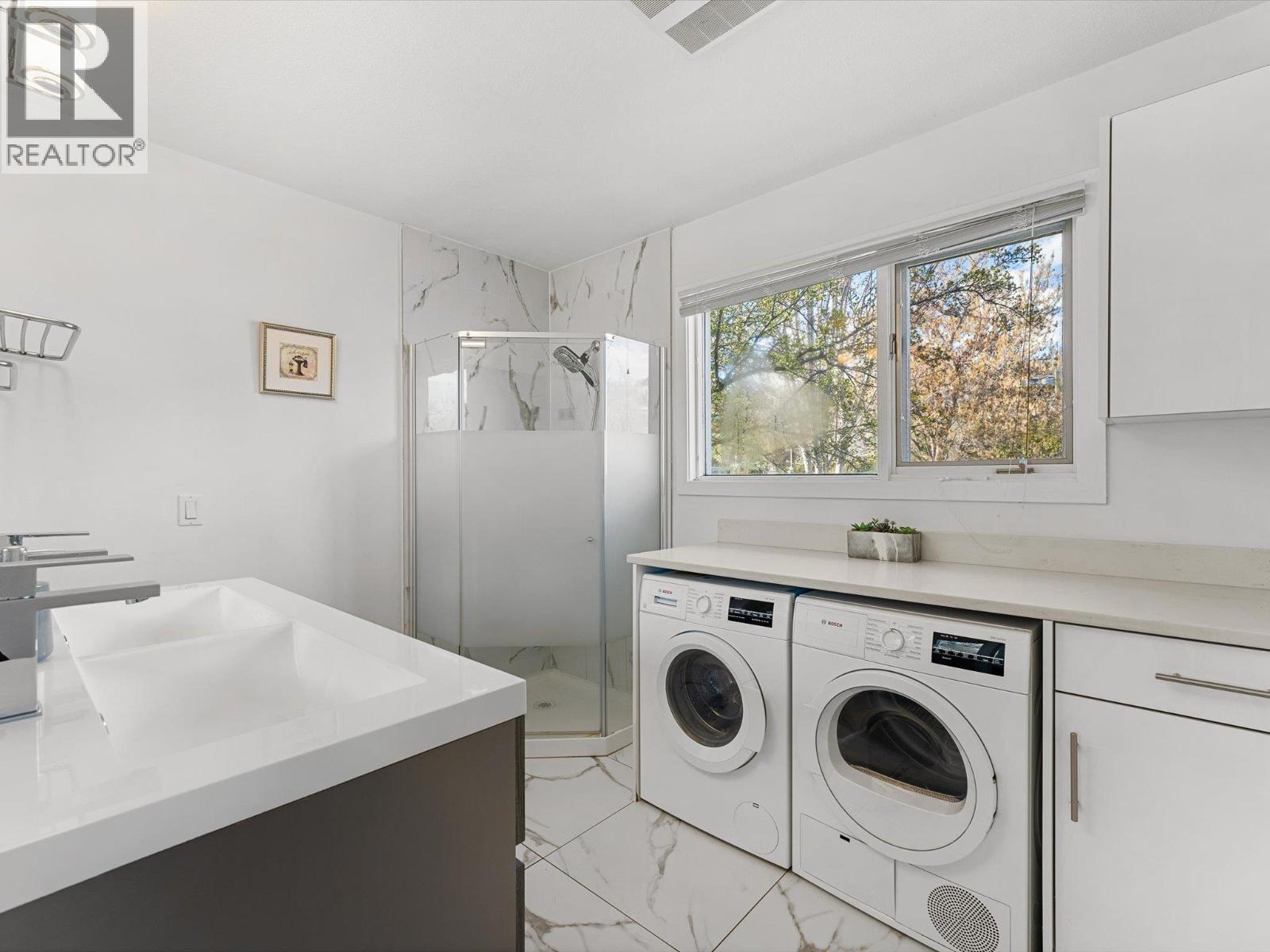 1428 Green Bay Road, West Kelowna