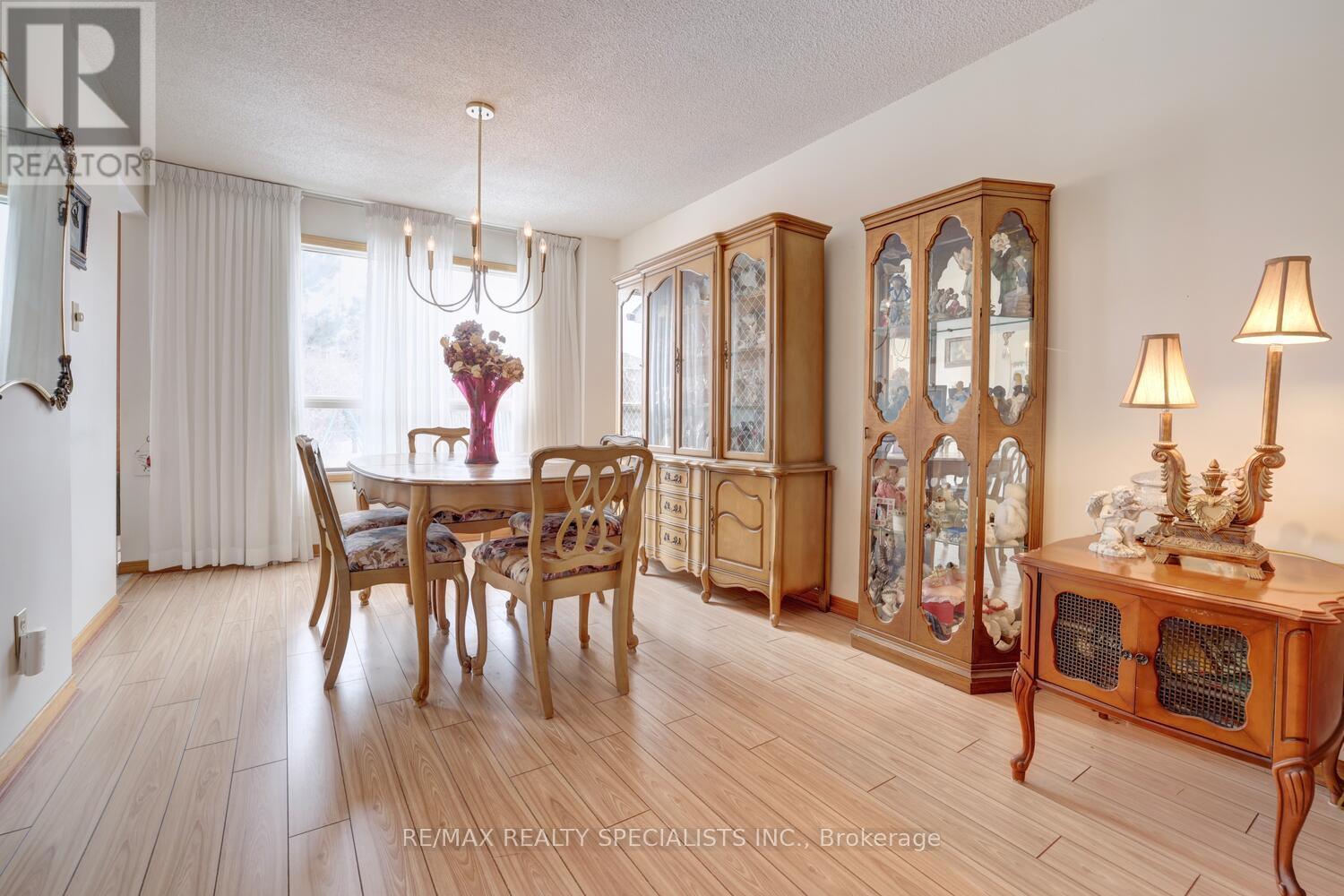 888 MESSENGER MEADOW DRIVE - 11