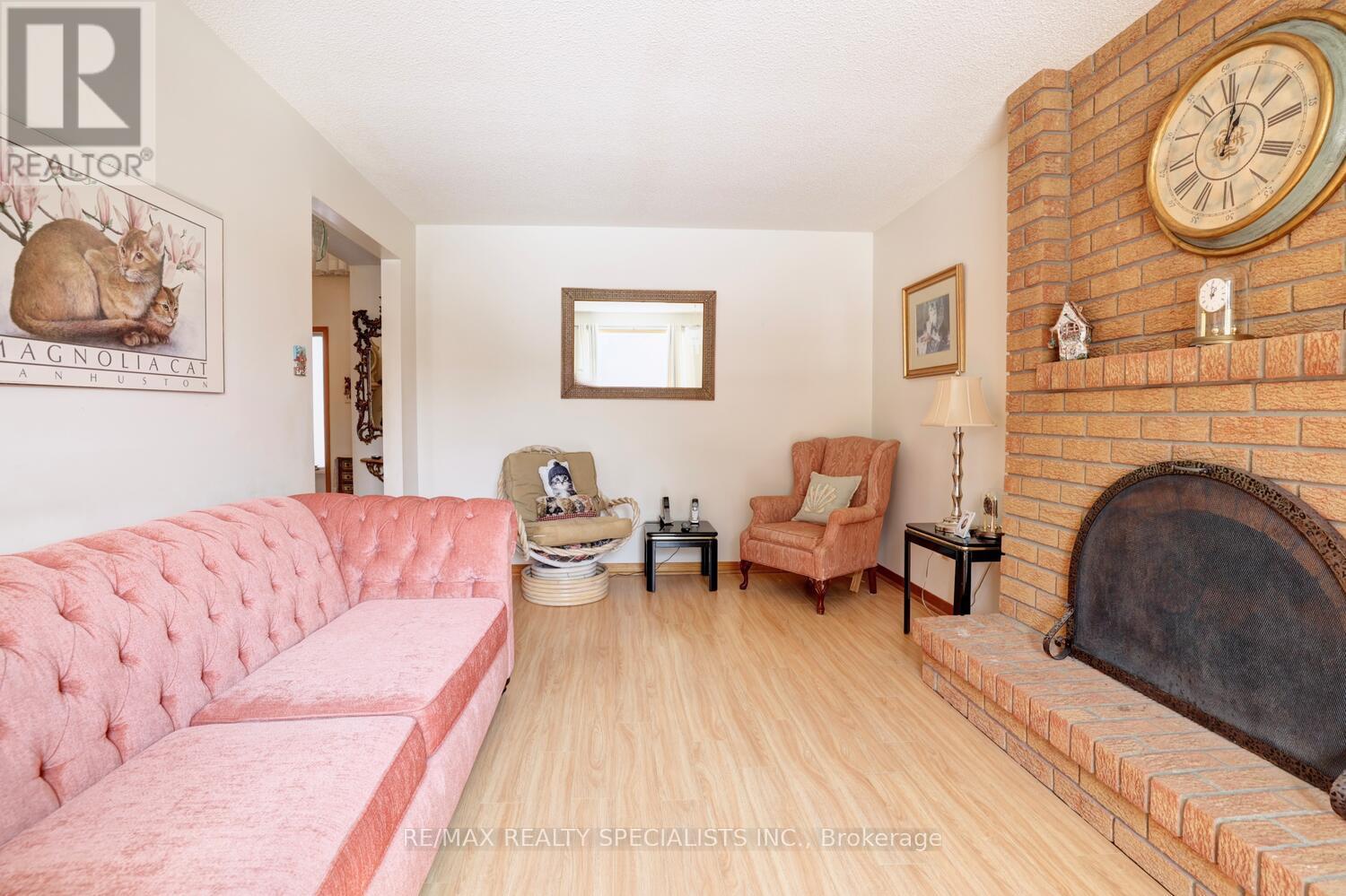 888 MESSENGER MEADOW DRIVE - 19