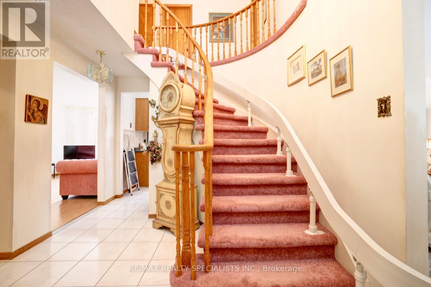 888 MESSENGER MEADOW DRIVE - Image 6