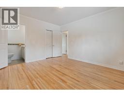 1743 Taralawn Court, Burnaby, BC V5B3H4 Photo 21